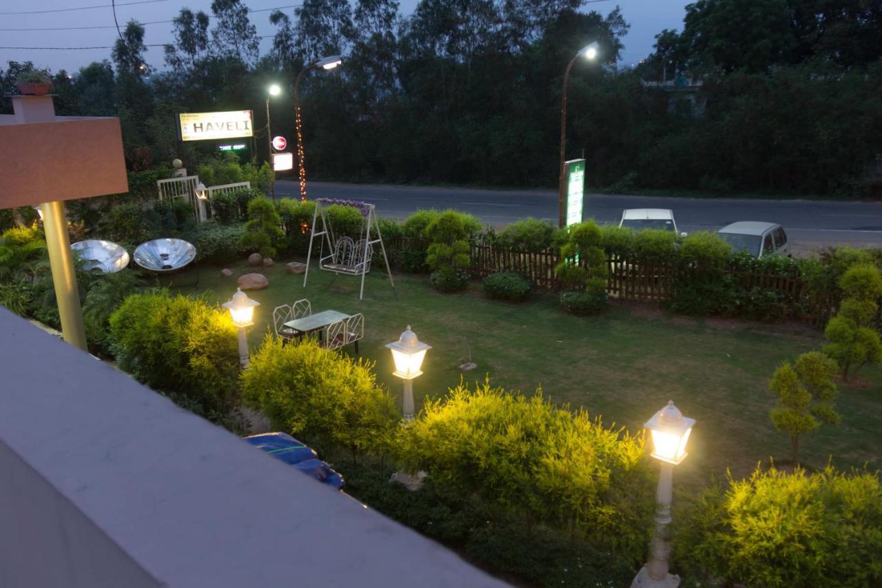 The Baghban Hotel & Resort, Baddi Exteriör bild